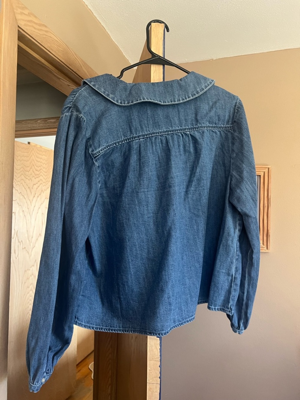 Old Navy Blue Denim Button-Up Shirt - Picture 4 of 4